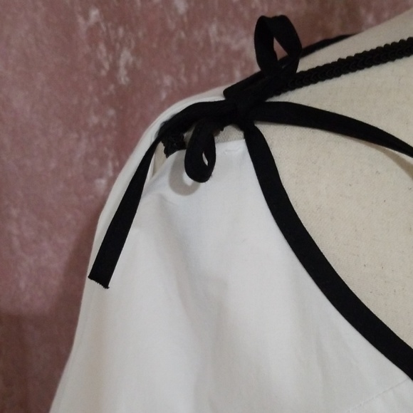 Top - Picture 4 of 6